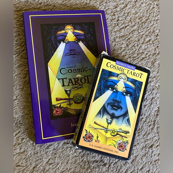 TAKING OFFERS! “Cosmic Tarot” US GAMES OG edition w/ booklet + fullsize OOP book